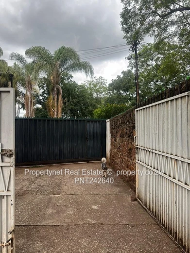 Solid neat family home!!!