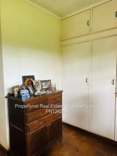 Solid neat family home!!!