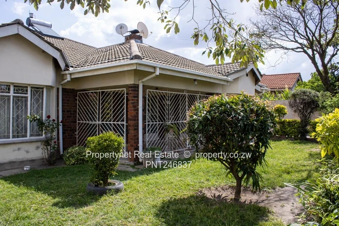 Solid neat family home!!!