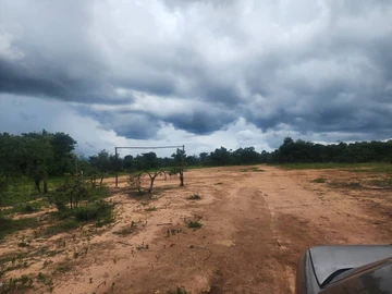 Farm & Agricultural Land