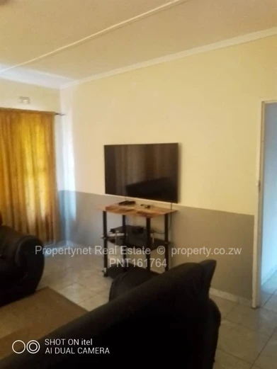 Neat family home!!! (Sole Mandate)