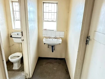 Shop & Retail Property