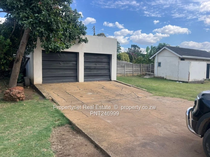 Solid neat family home!!!
