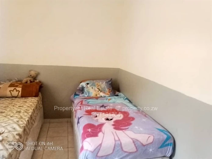 Neat family home!!! (Sole Mandate)