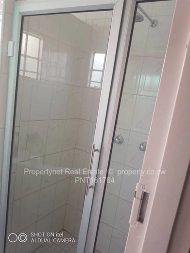 Neat family home!!! (Sole Mandate)