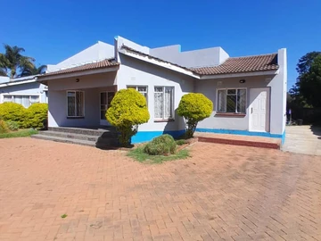 4 Bedroom Townhouse Complex