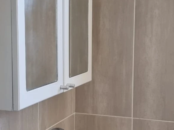 3 Bedroom Flat & Apartment